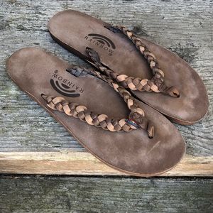 RAINBOW
TWISTED SISTER SANDAL